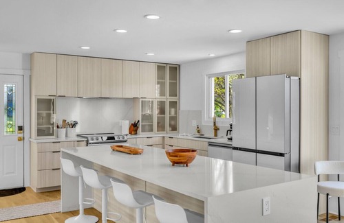 Hendersonville House | The Lakehouse- pool, hot tub, lakefront