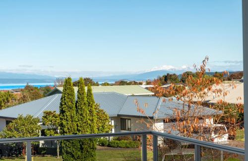 Nukuhau House | The Lakehouse - Taupo