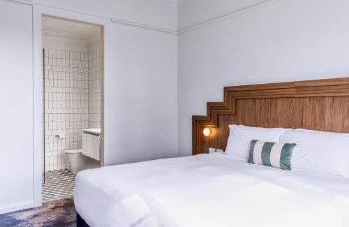 Rosebery Hotel | The Lakes Hotel, Rosebery