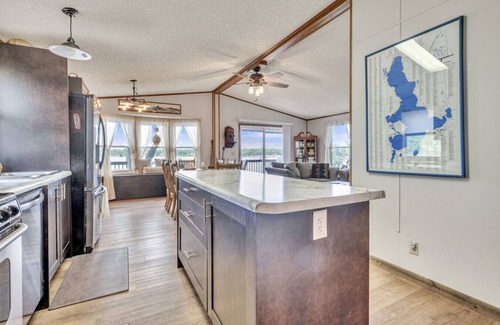 Spirit Lake House | The Lakeside Shack on West Lake Okoboji
