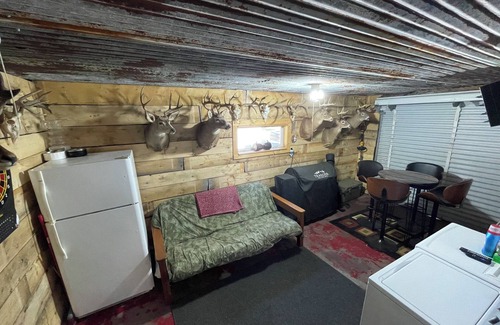 Devils Lake House | The Lakewood Cabin