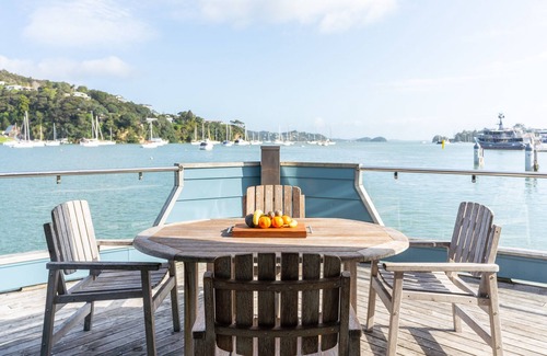 Opua Cottage | The Landing at The Boathouse - Opua Holiday Apartment