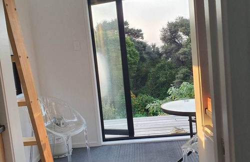 Omapere Ski Chalet | The Landings Hokianga - Pīwakawaka