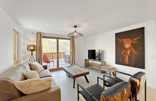 Granges Apartment | The Laughing Cow - 10 mns from Sion and ski