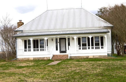 Cedar Creek House | The Lazy W Ranch House