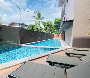 Ao Nang Hotel | The Legacy V Beachfront Resort Ao Nang Krabi, Aspira Collection - Adults only