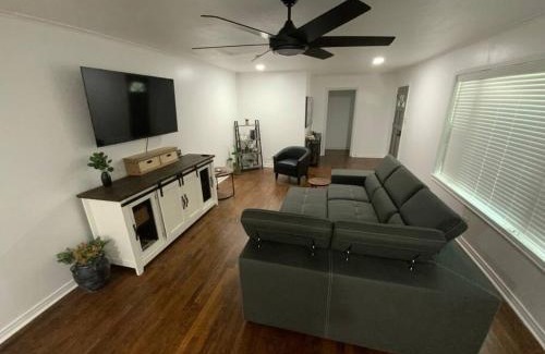 Stephenville Villa | The Lilliane