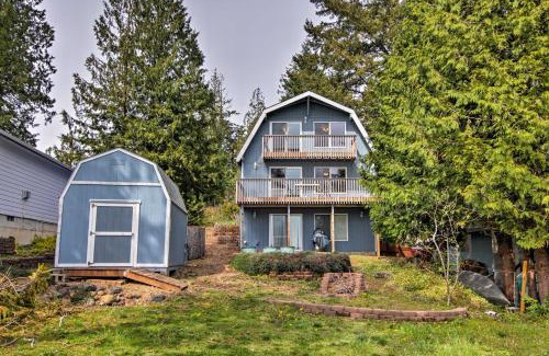 Lilliwaup Villa | The Lillipad in Lilliwaup Magnificent Waterfront!