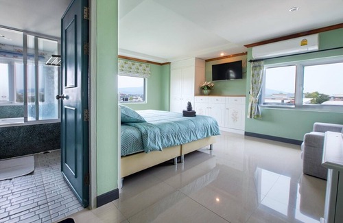 Chiang Mai Hotel | The Lilly Hotel