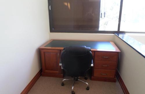 Silver Lakes House | The Links Guest House