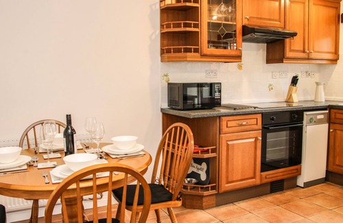 Abberley Cottage | The Little Beehive