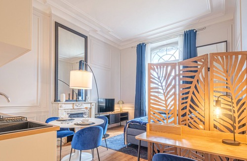Limoges Apartment | The Little Cérez: Luminous Studio in the Heart of Limoges