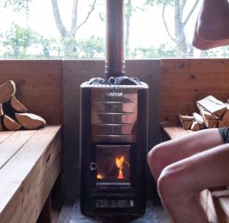 Saint Kew Apartment | The Little Green Cabin