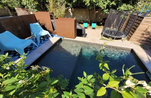 Velleron House | The little house in Velleron