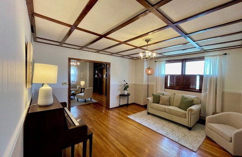 Mattoon House | The Little House on Prairie: Family-Friendly 2-Bedroom Getaway