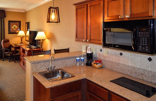 Flat Rock Hotel | The Lodge at Flat Rock