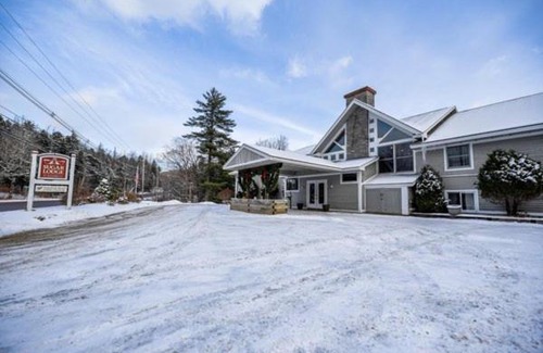 Warren Hotel | The Lodge at Lincoln Peak at Sugarbush