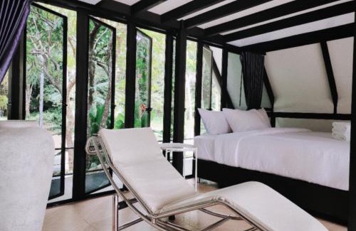 Lan Saka Bed & Breakfast | The Lodge At The Creek Haus