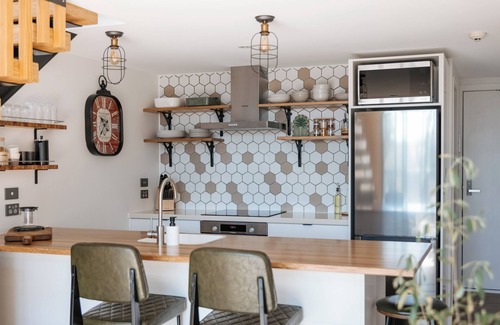 Mount Maunganui Apartment | The Loft ~ Mount Maunganui - Beyonder Holiday Homes