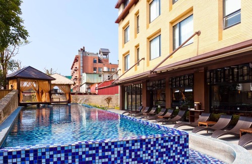 Wanli Hotel | The Loft Seaside Suites