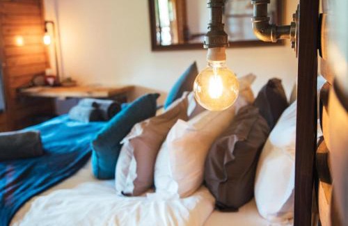 Stellenbosch Cabin | The Log Cabin Lodge