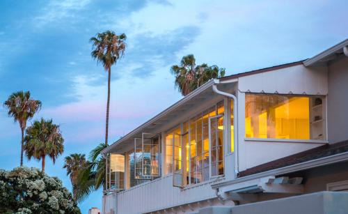 West Beach Villa | The Lookout at West Beach by Paradise Retreats