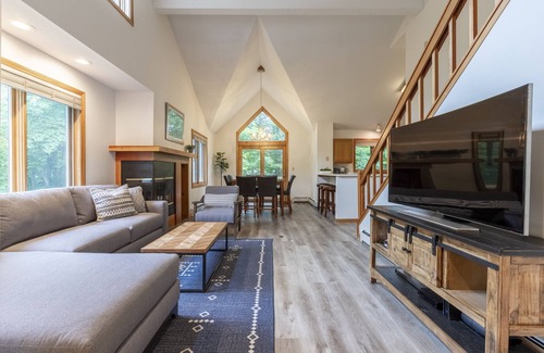 Lincoln House | The "Lookout Lodge" at Forest Ridge located minutes from Loon Mountain Resort