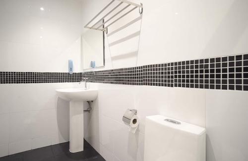 Ekkamai Hotel | The M Pool Villas Bangkok - BTS Ekkamai