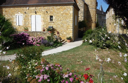 Saint-Martial-de-Nabirat Cottage | The Magnolia Coquet Cottage 4 people