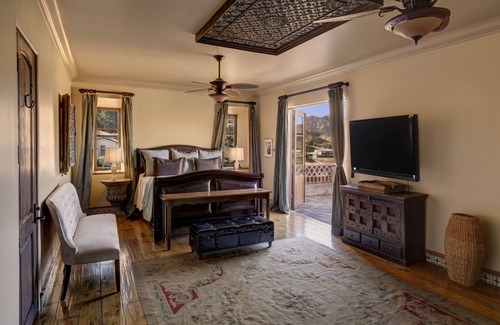 Agoura Hills House | The Mansion Villa de la Vina