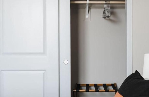 Whitestown Apartment | The Maureen