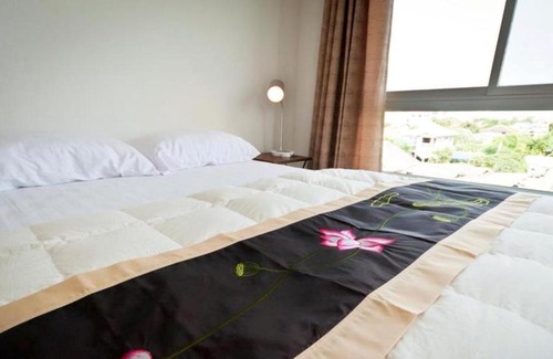 Nuanchan Apartment | The Meet Green Apartment