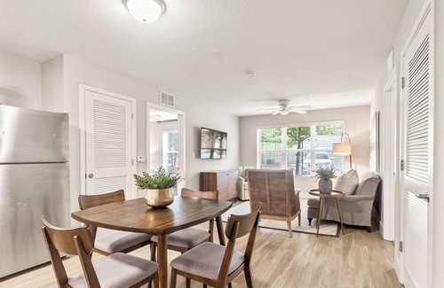 Tuscaloosa Condo | The Melanie 1st Floor Condo with Pool & Gym Access