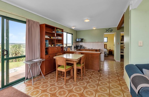 Karkari Peninsula House | The Mermaid's Rest - Whatuwhiwhi Holiday Home