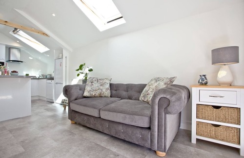 Newquay House | The Mews - a house that sleeps 6 guests in 2 bedrooms
