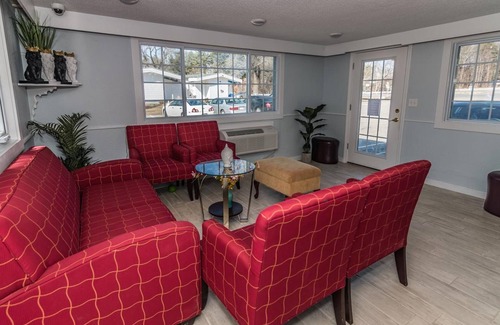 Acton Hotel | The Minuteman Inn