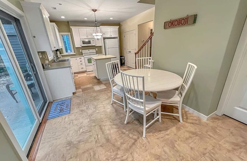 Spirit Lake House | The Monarch Cove House off West Lake Okoboji