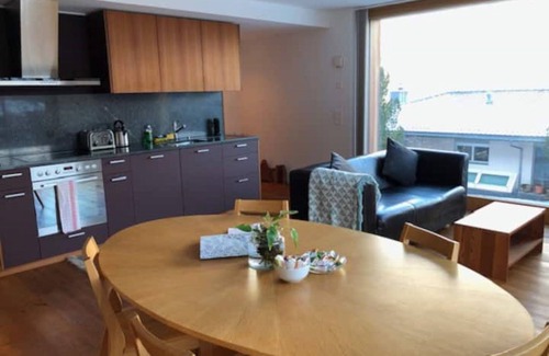 Quarten Apartment | The Mountains are Calling Retreat