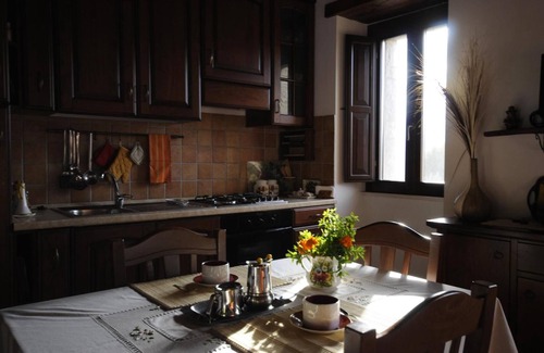 Bomba Apartment | The Mulberry Tree Apartment