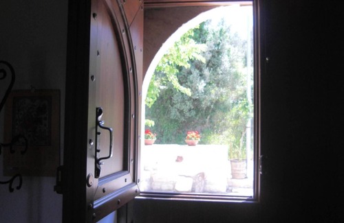 Bomba Apartment | The Mulberry Tree Apartment