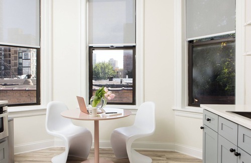 Park West Hotel | The Neighborhood Hotel - Lincoln Park