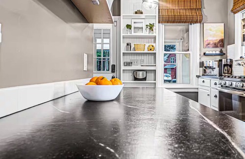 Saratoga Springs House | The Nest on 2nd st. Downtown Saratoga Springs