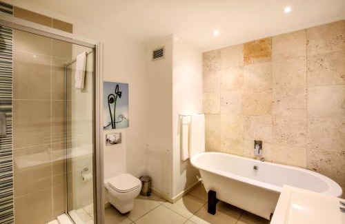 Bedfordview Hotel | The Nicol Hotel and Apartments