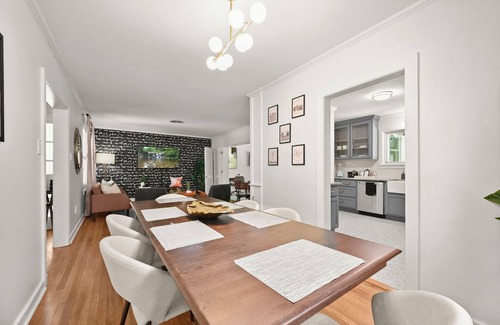 Highlands - Perkins House | The Night Heron House-mystery with a modern touch