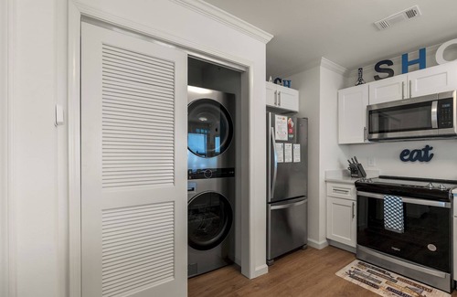 North Myrtle Beach Apartment | The Ocean Bridge C34 - Beautiful Unit Across from Beach