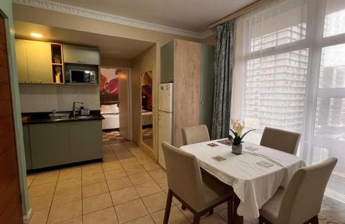 North Beach Apartment | The Oceanic 52