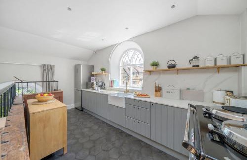 Stoke Abbott House | The Old Chapel