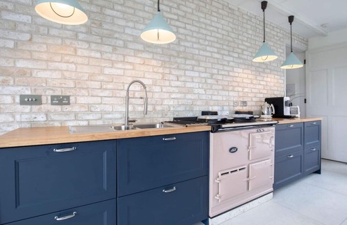 Crudwell House | The Old Dairy: A Stunning Detached Rural Retreat