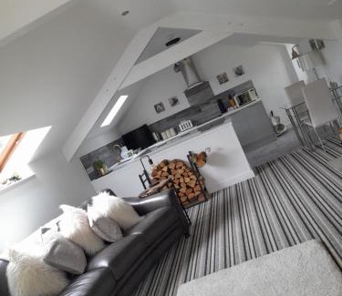 Tregaron House | The Old Fire Station