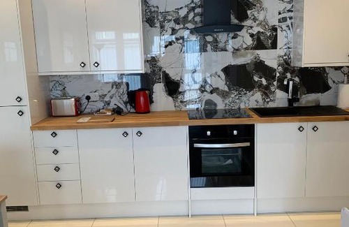 Chesfield Apartment | The old forge
